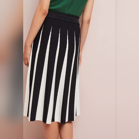 #014 🌟NEW🌟 ANTHROPOLOGIE SKIRT - Picture 2 of 5